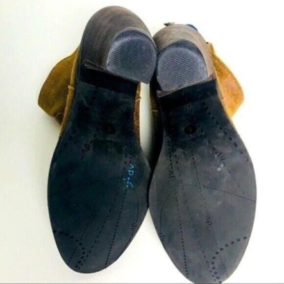 Dolce Vita womans brown distressed suede heeled boos 6 BoxÑ - Picture 6 of 6